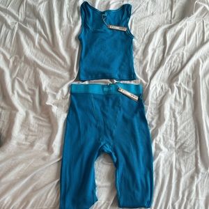 NWT MYKONOS TANK AND LEGGINGS SET size XS